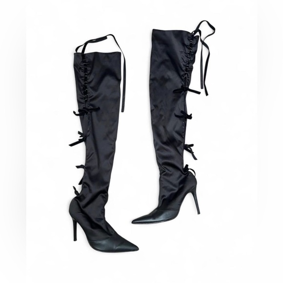 Worn in the 2k Colin Stuart Black Lace-Up Over-the-Knee Boots - Picture 2 of 6